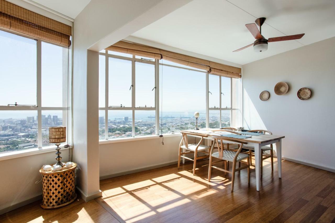 Breathtaking Views, Brand New Renovated Apartment 케이프타운 외부 사진
