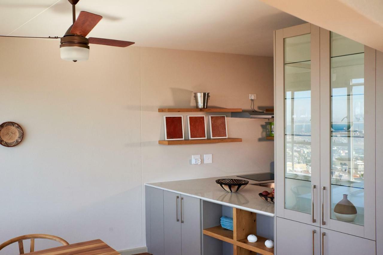 Breathtaking Views, Brand New Renovated Apartment 케이프타운 외부 사진