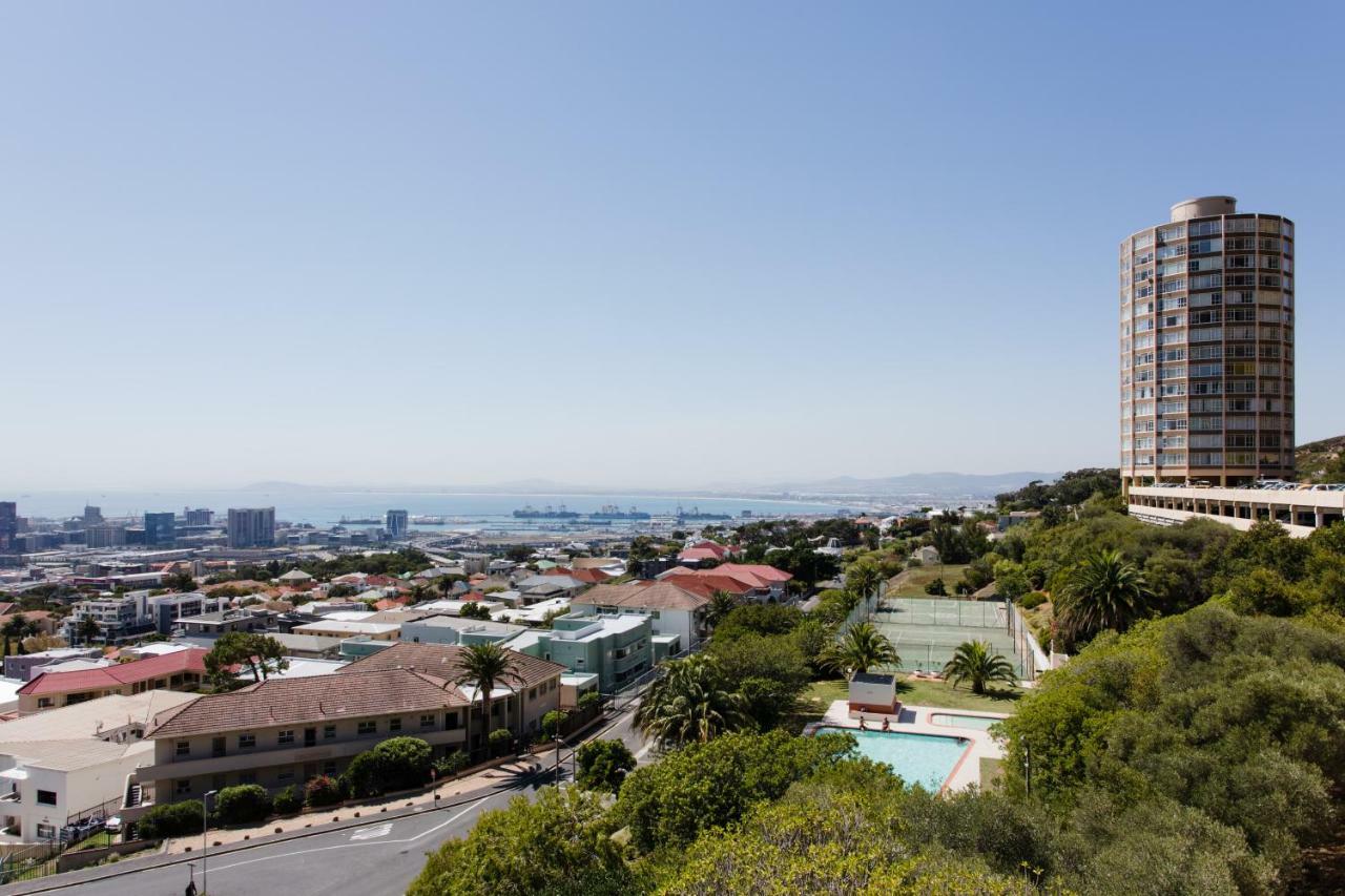 Breathtaking Views, Brand New Renovated Apartment 케이프타운 외부 사진